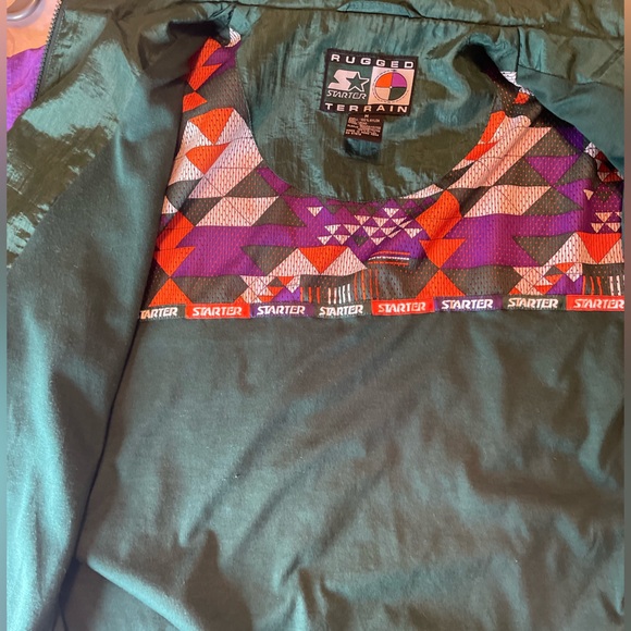 Beautiful authentic starter wind breaker coat from the 80s. - Picture 10 of 10